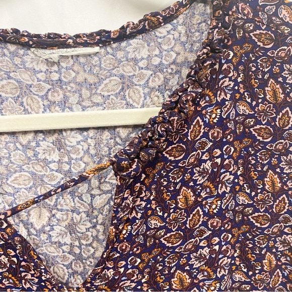 Bobeau Navy & Brown Boho Ditsy Floral V-neck Tassel Blouse - Picture 3 of 9